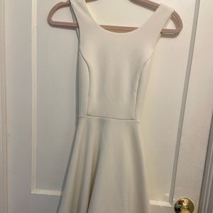 White Altar’d State dress size small